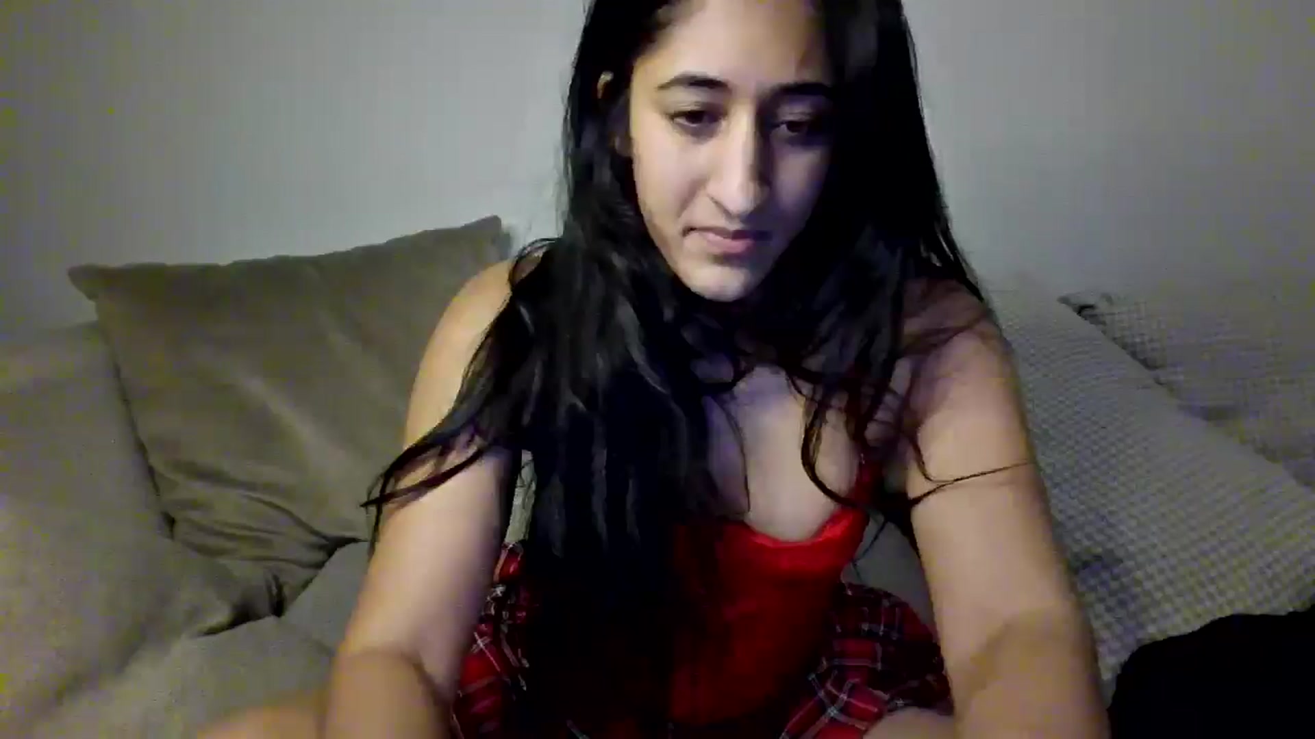 Gallery image thumbnail from Ameeraxo's myfreecams stream on, 08/08/2025, 24:01 image 12 of 20