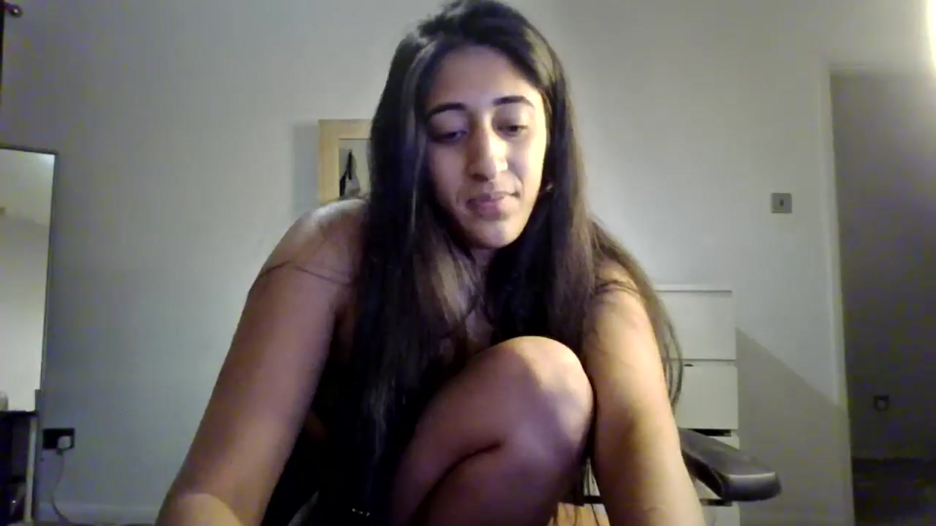 Gallery image thumbnail from Ameeraxo's myfreecams stream on, 08/08/2025, 23:35 image 9 of 20