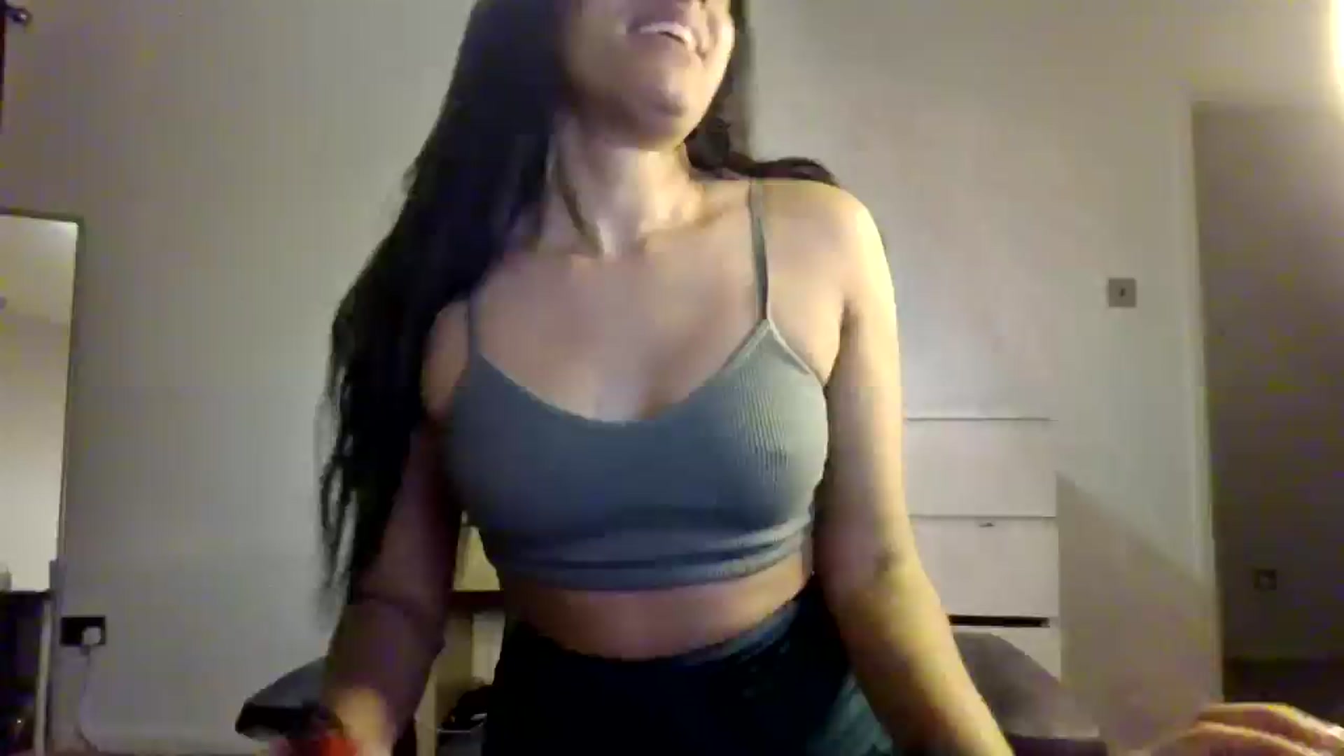 Gallery image thumbnail from Ameeraxo's myfreecams stream on, 08/08/2025, 23:35 image 11 of 20