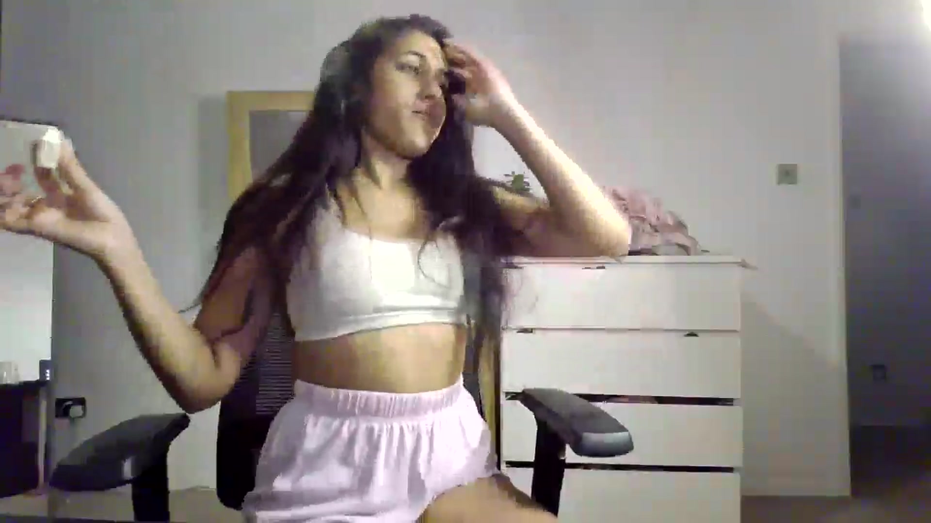 Gallery image thumbnail from Ameeraxo's myfreecams stream on, 08/14/2025, 22:53 image 15 of 20