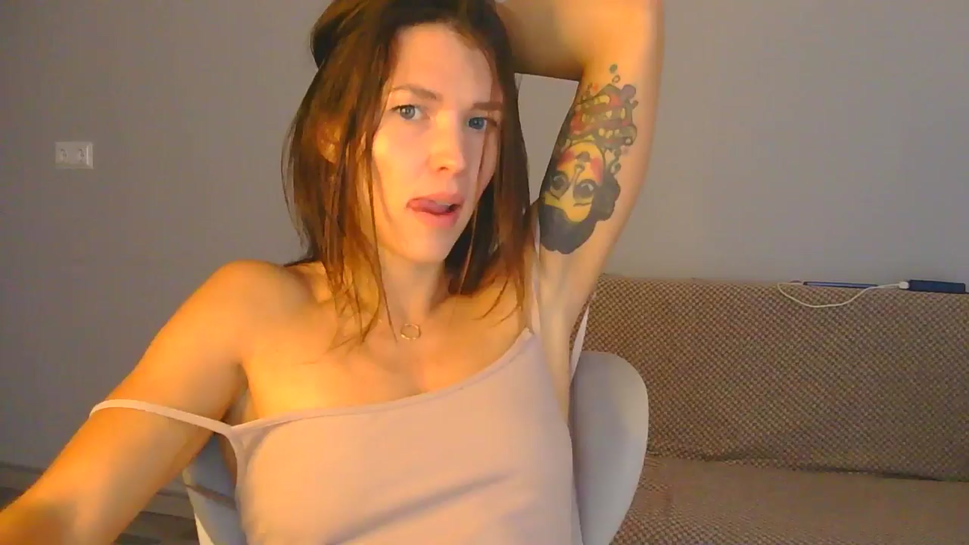Gallery image thumbnail from Ameli's myfreecams stream on, 09/01/2024, 12:23 image 4 of 20