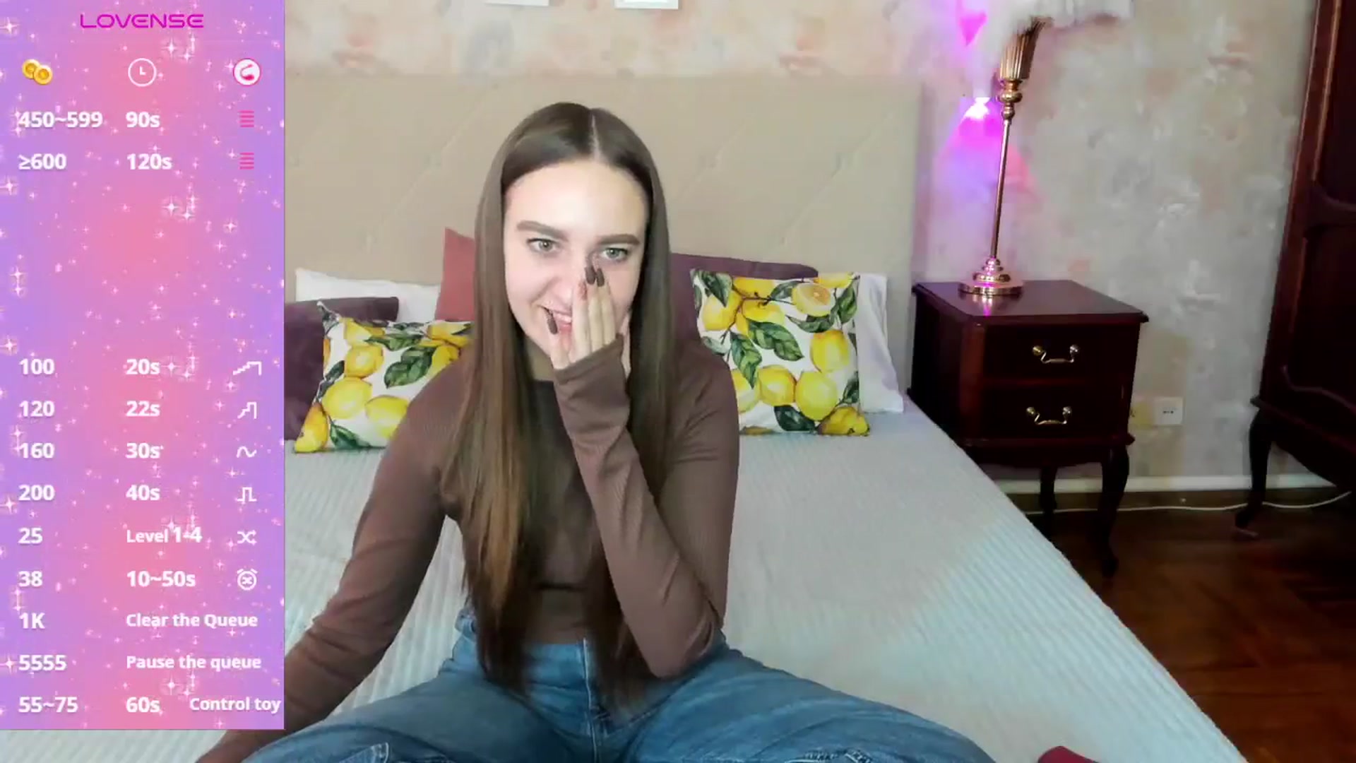 Gallery image thumbnail from AmeliGoldy's myfreecams stream on, 11/14/2025, 11:23 image 14 of 20