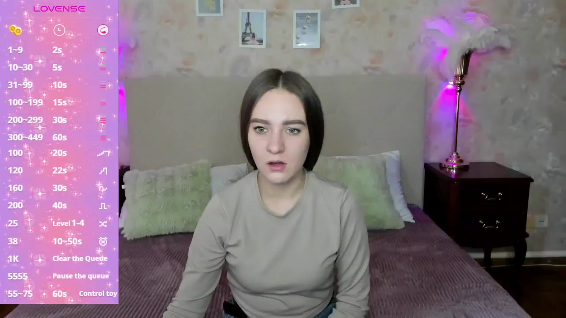 Gallery image thumbnail from AmeliGoldy's myfreecams stream on, 11/17/2025, 09:11 image 19 of 20