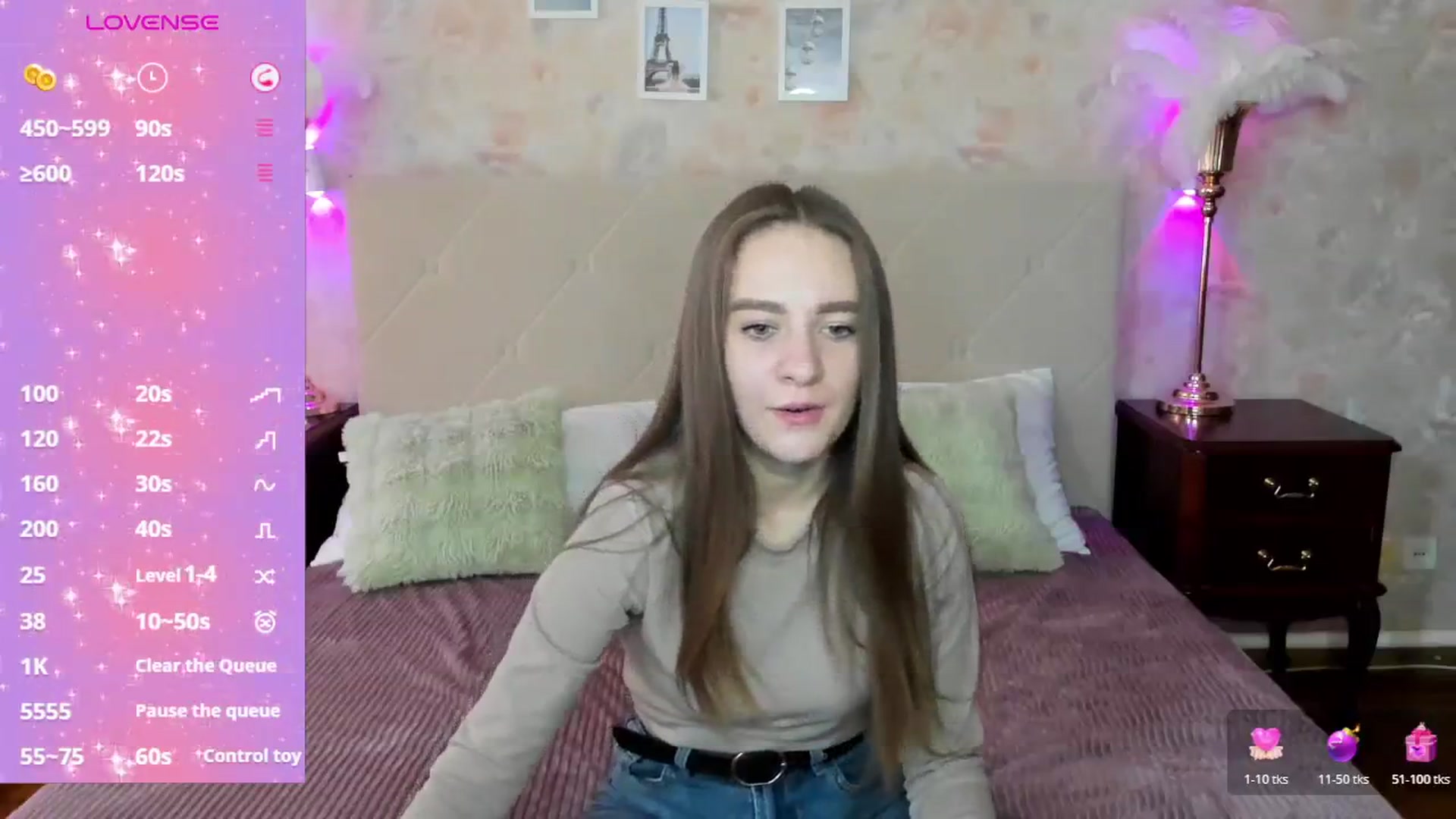 Gallery image thumbnail from AmeliGoldy's myfreecams stream on, 11/17/2025, 10:14 image 9 of 20