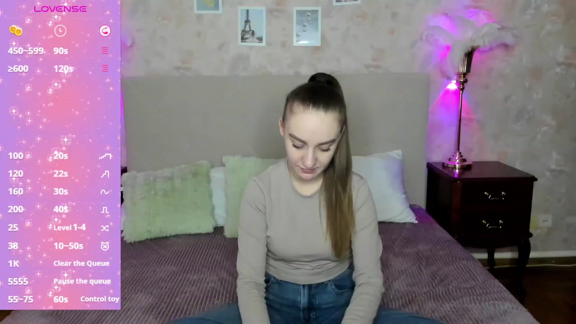 Gallery image thumbnail from AmeliGoldy's myfreecams stream on, 11/18/2025, 10:38 image 3 of 20