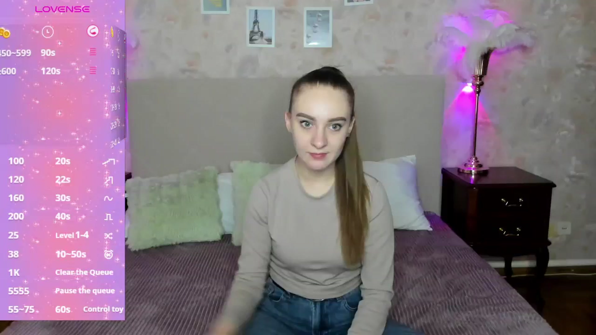 Gallery image thumbnail from AmeliGoldy's myfreecams stream on, 11/18/2025, 10:38 image 4 of 20