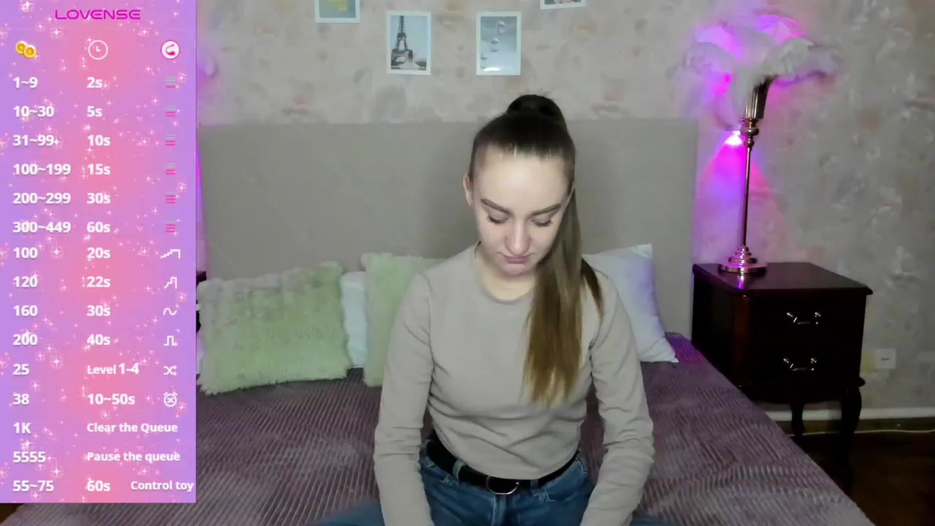 Gallery image thumbnail from AmeliGoldy's myfreecams stream on, 11/18/2025, 10:38 image 10 of 20