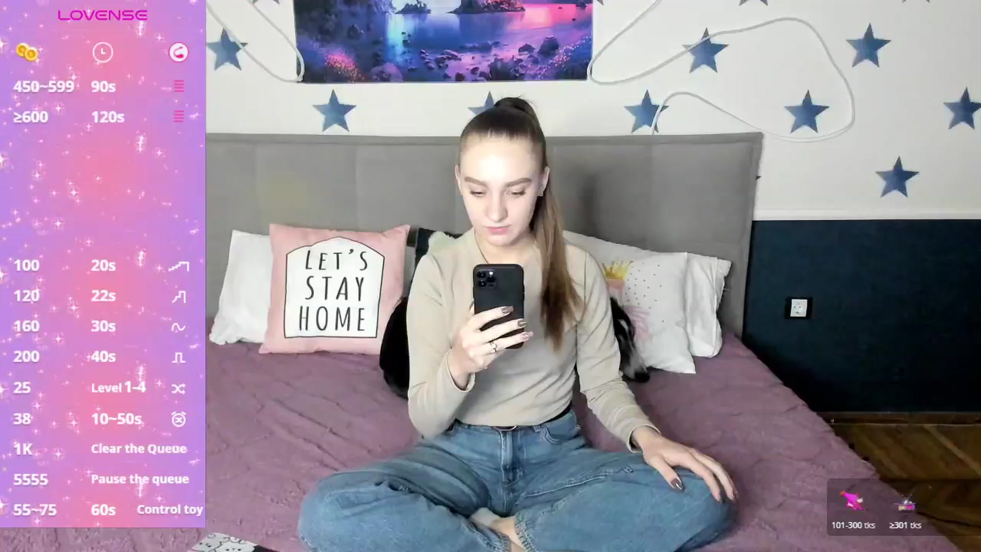 Gallery image thumbnail from AmeliGoldy's myfreecams stream on, 11/19/2025, 10:07 image 14 of 20