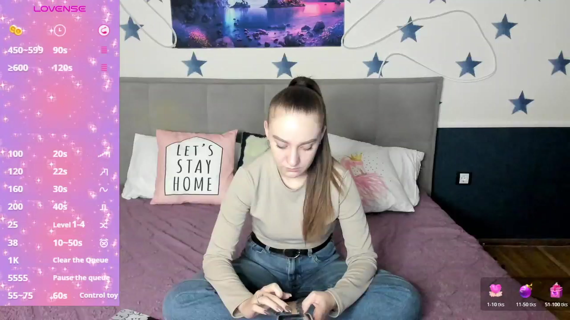 Gallery image thumbnail from AmeliGoldy's myfreecams stream on, 11/19/2025, 10:07 image 16 of 20