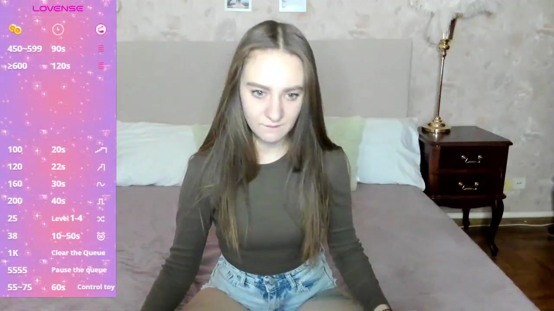 Gallery image thumbnail from AmeliGoldy's myfreecams stream on, 11/20/2025, 10:25 image 8 of 20