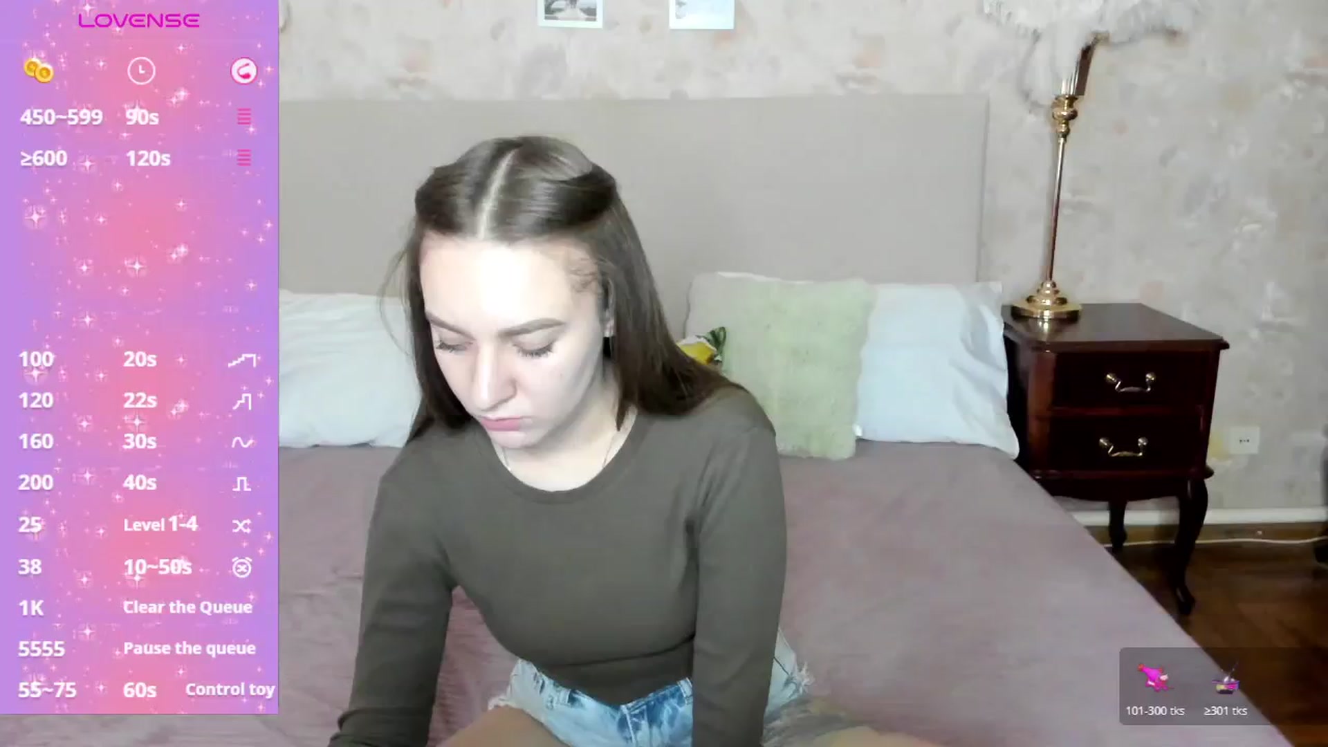 Gallery image thumbnail from AmeliGoldy's myfreecams stream on, 11/20/2025, 11:59 image 2 of 20