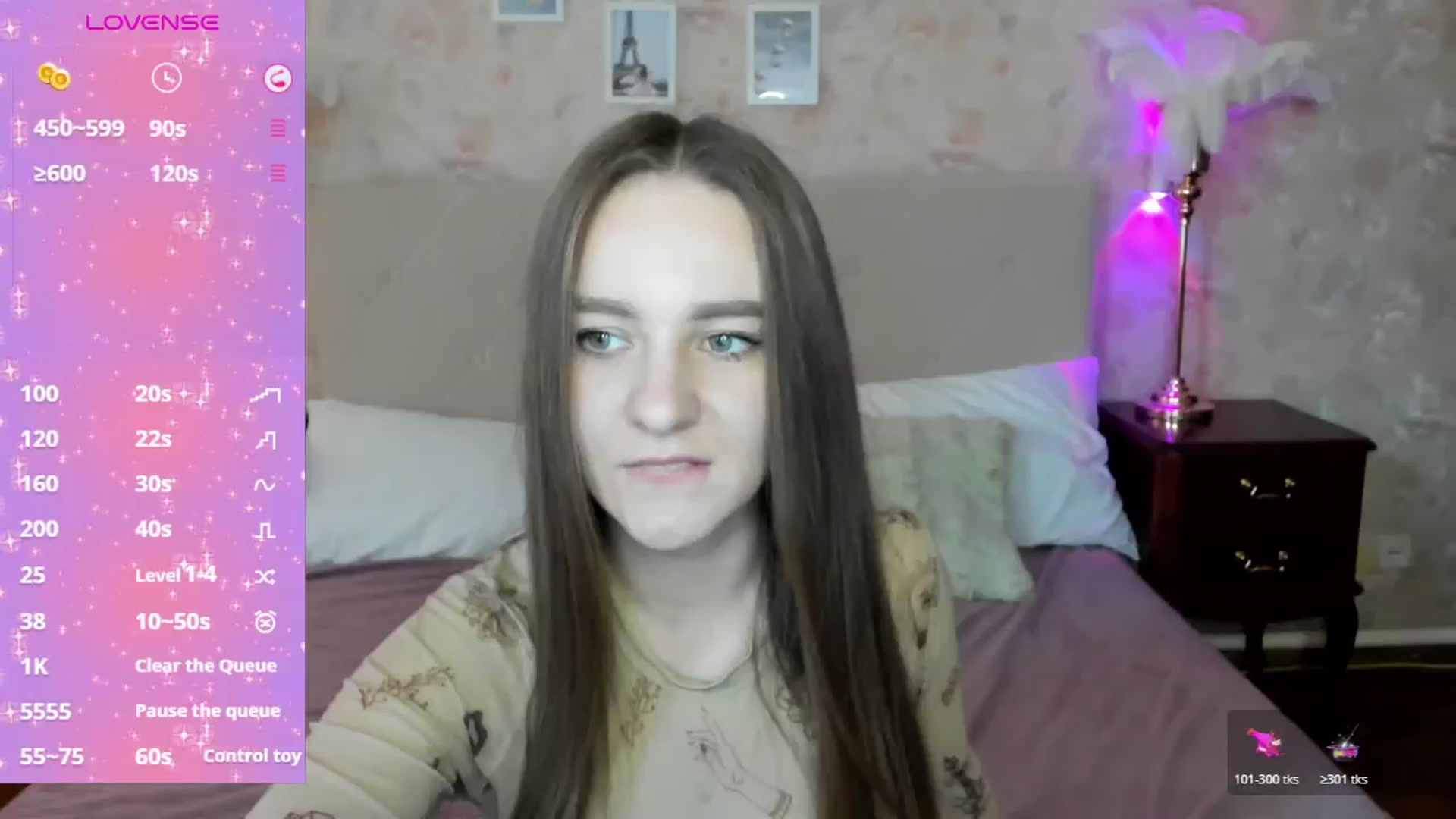 Gallery image thumbnail from AmeliGoldy's myfreecams stream on, 11/27/2025, 09:42 image 6 of 20