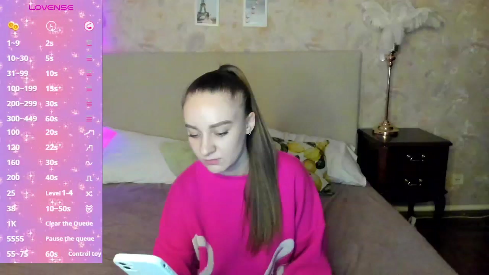 Gallery image thumbnail from AmeliGoldy's myfreecams stream on, 12/03/2025, 11:28 image 15 of 20