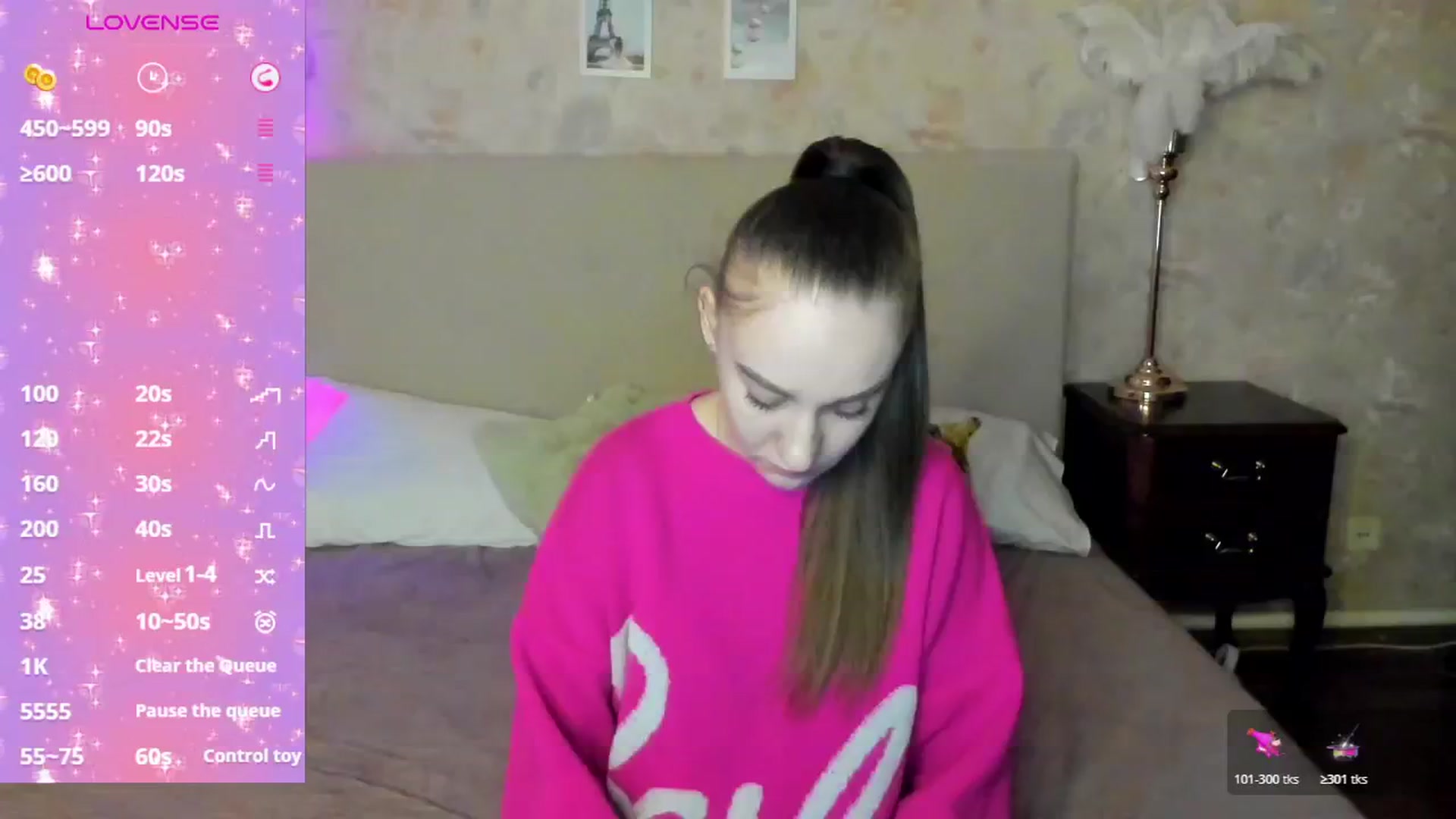 Gallery image thumbnail from AmeliGoldy's myfreecams stream on, 12/03/2025, 11:28 image 13 of 20