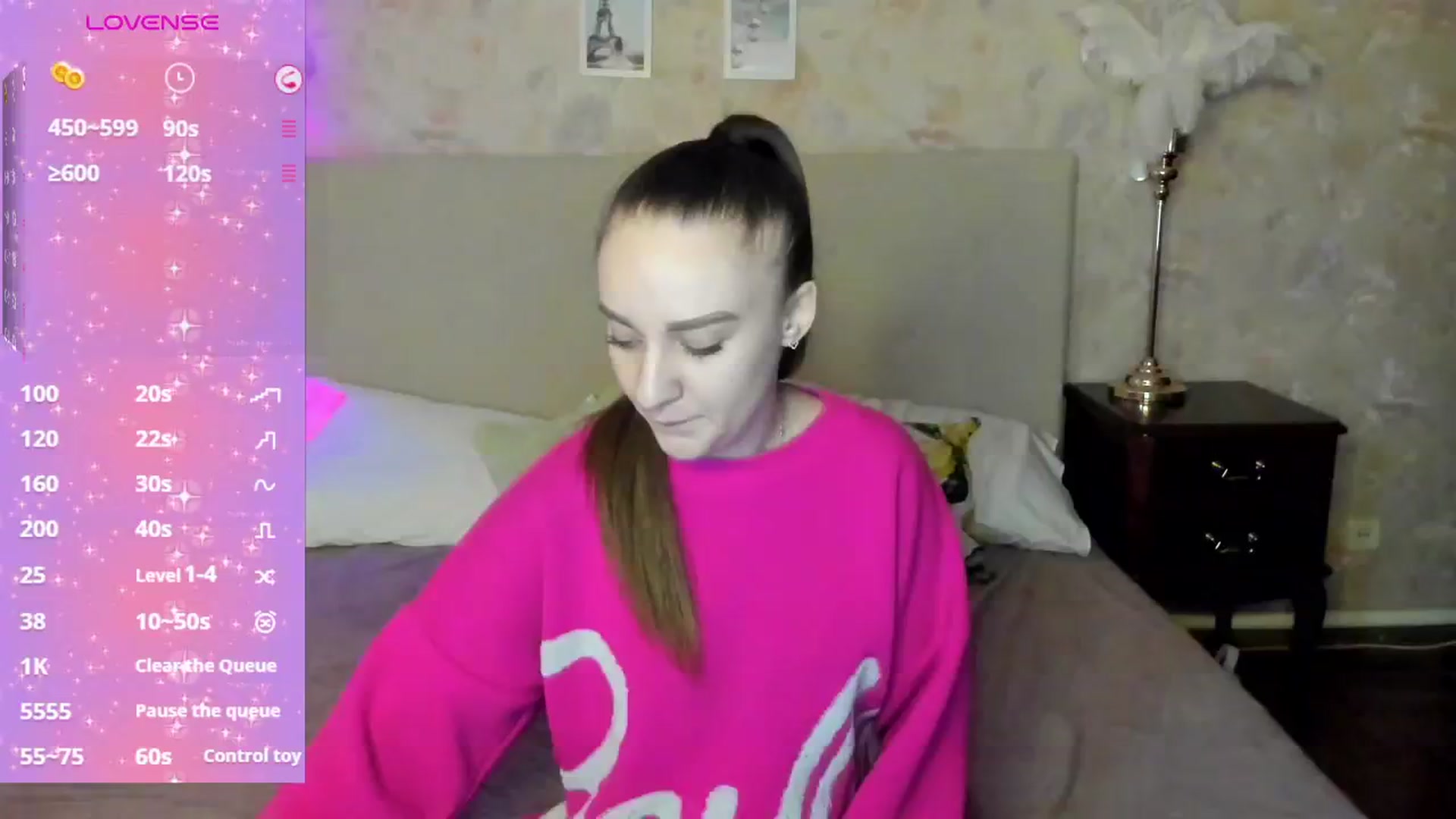 Gallery image thumbnail from AmeliGoldy's myfreecams stream on, 12/03/2025, 11:28 image 6 of 20