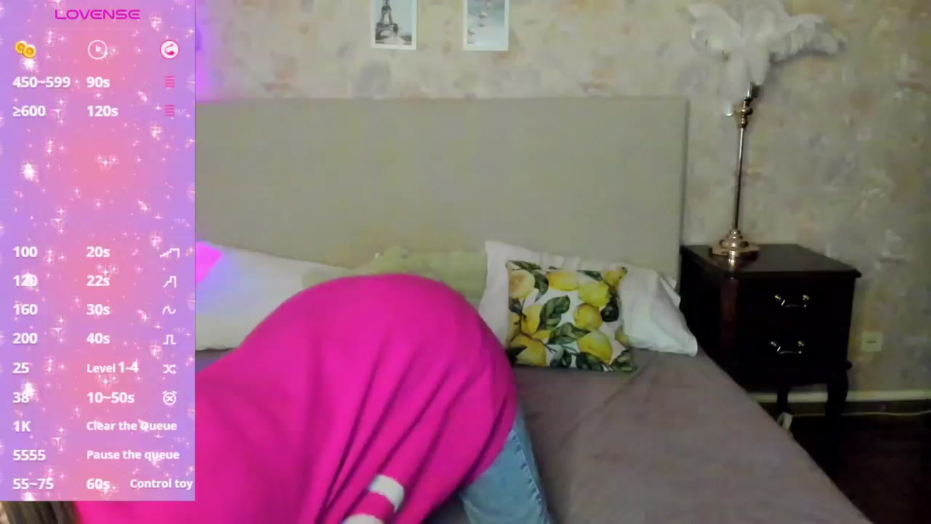 Gallery image thumbnail from AmeliGoldy's myfreecams stream on, 12/03/2025, 11:28 image 19 of 20