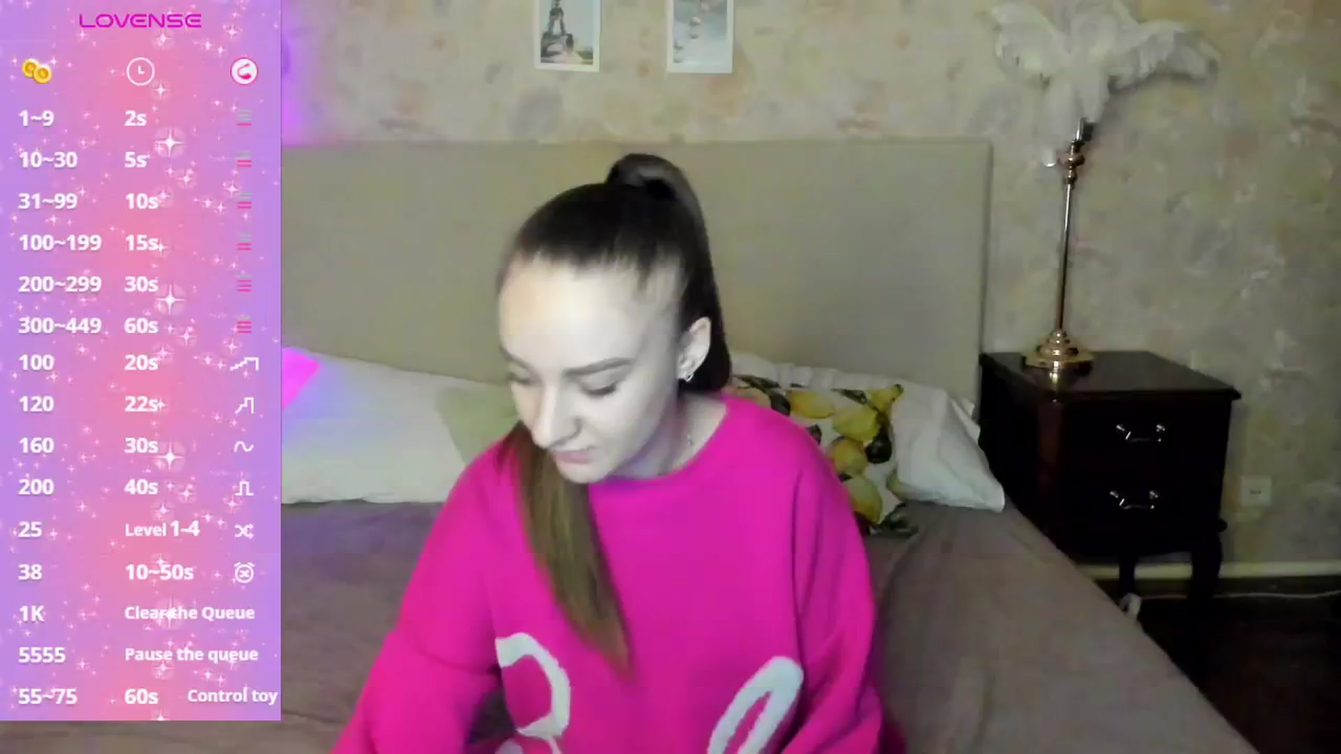Gallery image thumbnail from AmeliGoldy's myfreecams stream on, 12/03/2025, 11:28 image 8 of 20