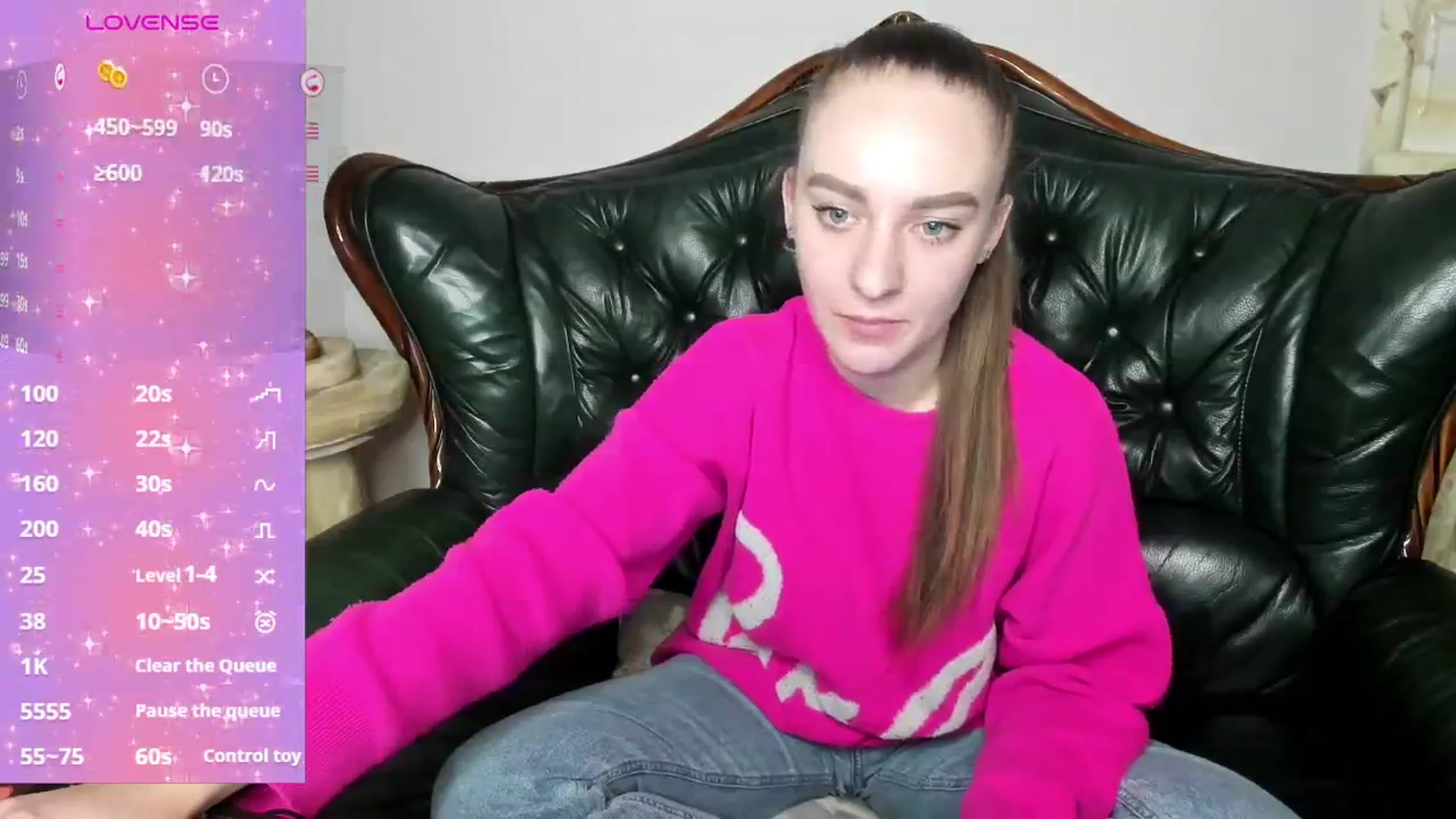 Gallery image thumbnail from AmeliGoldy's myfreecams stream on, 12/04/2025, 12:18 image 11 of 20