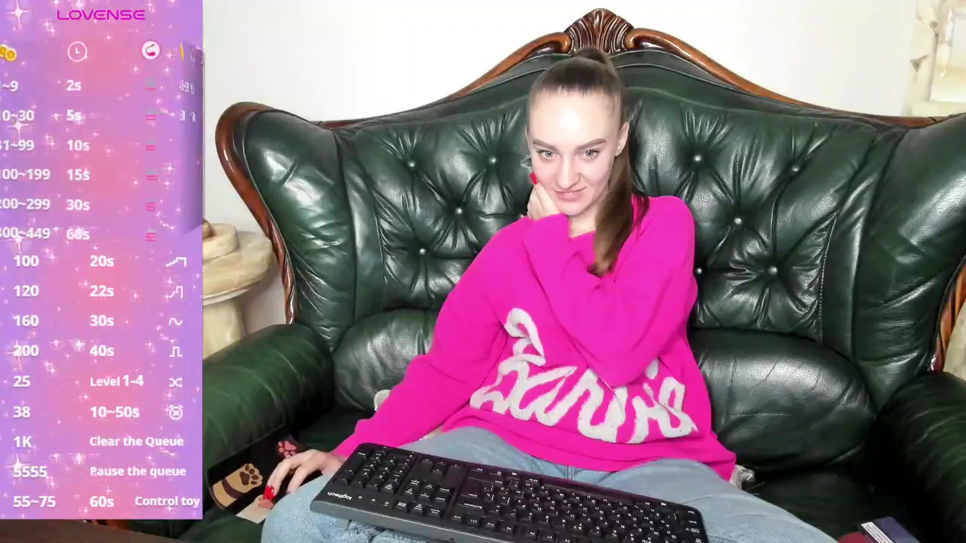 Gallery image thumbnail from AmeliGoldy's myfreecams stream on, 12/04/2025, 12:18 image 20 of 20