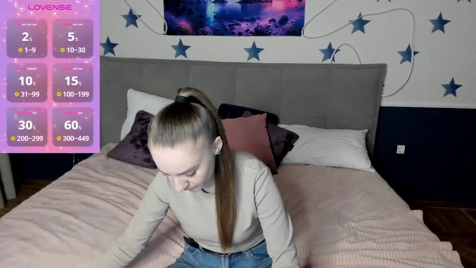 Gallery image thumbnail from AmeliGoldy's myfreecams stream on, 12/09/2025, 12:10 image 19 of 20