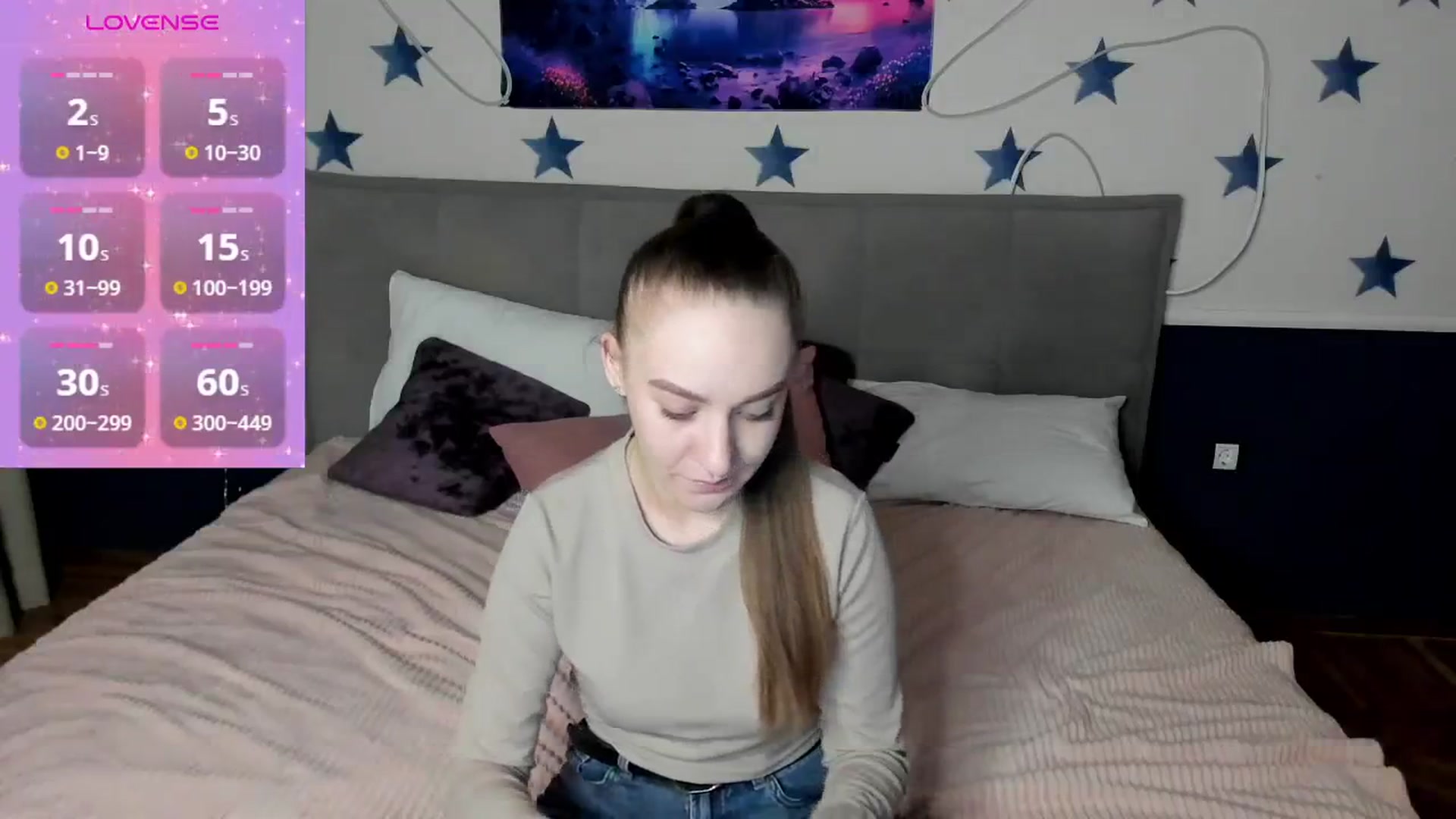 Gallery image thumbnail from AmeliGoldy's myfreecams stream on, 12/09/2025, 12:10 image 9 of 20