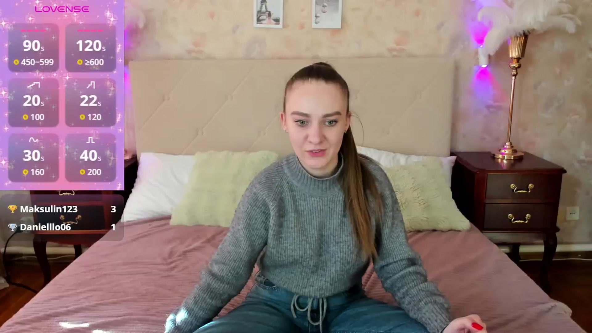 Gallery image thumbnail from AmeliGoldy's myfreecams stream on, 12/12/2025, 12:16 image 4 of 20