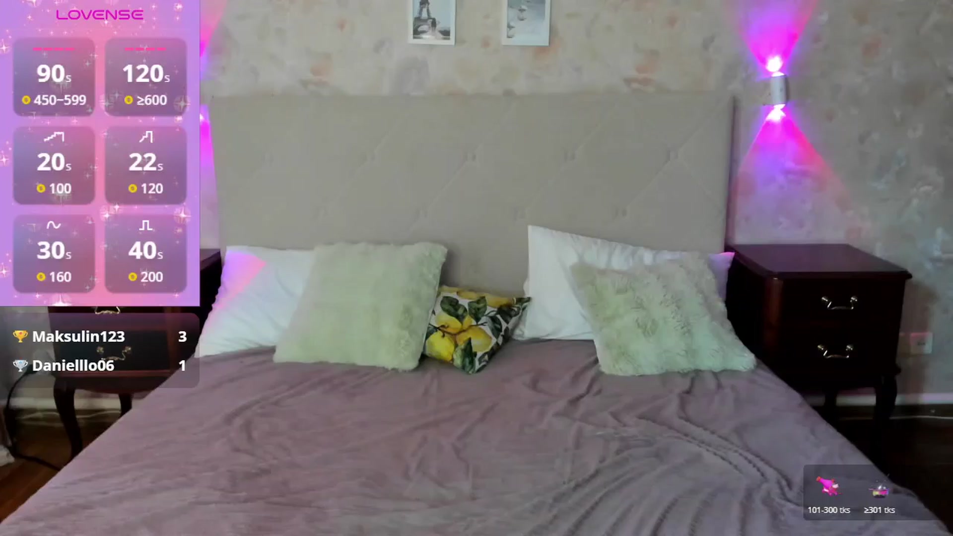 Gallery image thumbnail from AmeliGoldy's myfreecams stream on, 12/12/2025, 12:16 image 8 of 20