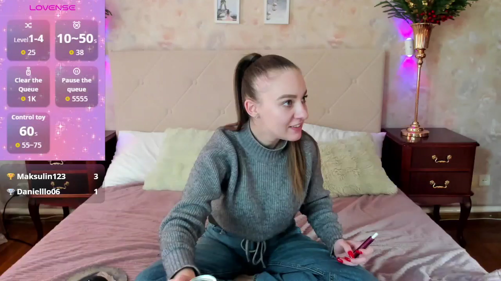 Gallery image thumbnail from AmeliGoldy's myfreecams stream on, 12/12/2025, 12:16 image 20 of 20