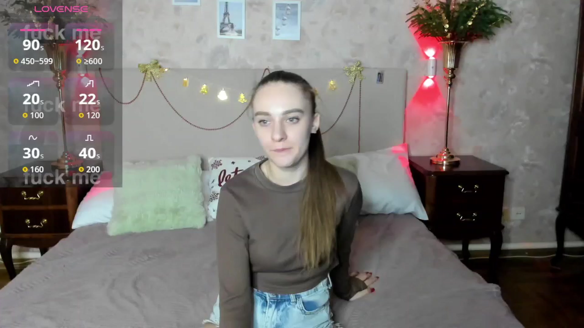 Gallery image thumbnail from AmeliGoldy's myfreecams stream on, 12/25/2025, 14:23 image 12 of 20