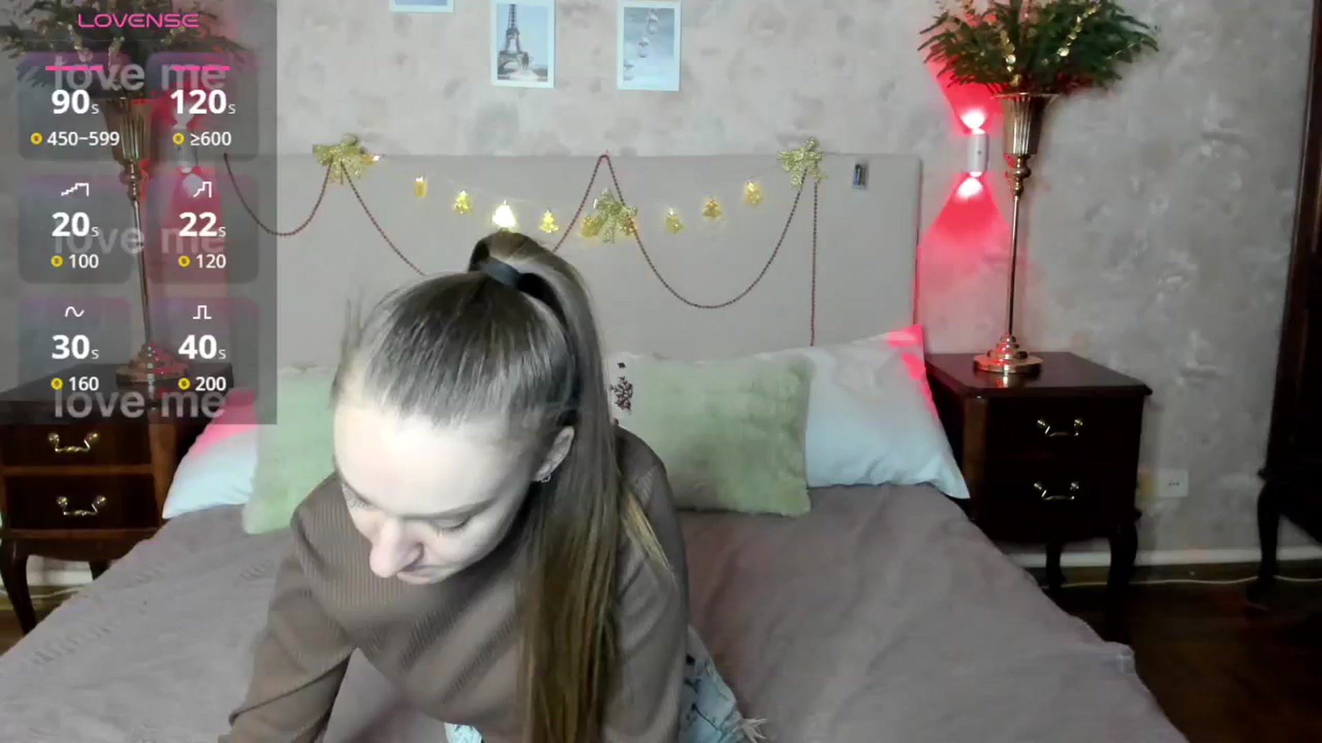Gallery image thumbnail from AmeliGoldy's myfreecams stream on, 12/25/2025, 14:23 image 10 of 20