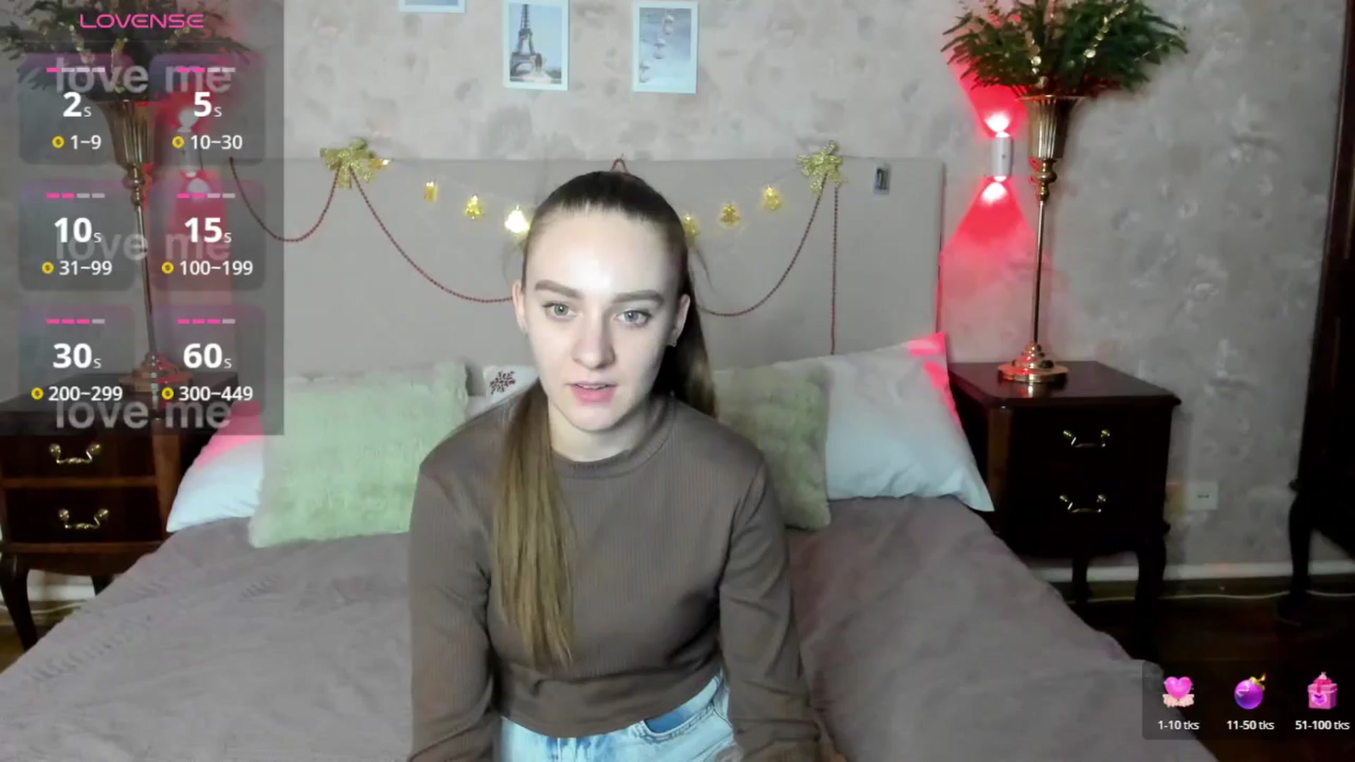 Gallery image thumbnail from AmeliGoldy's myfreecams stream on, 12/25/2025, 14:23 image 3 of 20