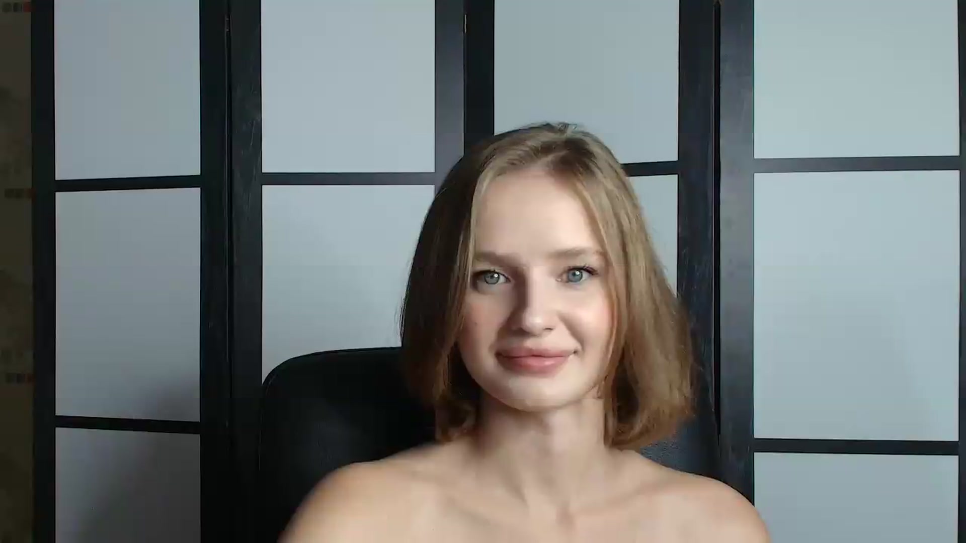 Gallery image thumbnail from Ameli_lil's myfreecams stream on, 08/05/2026, 10:58 image 16 of 20