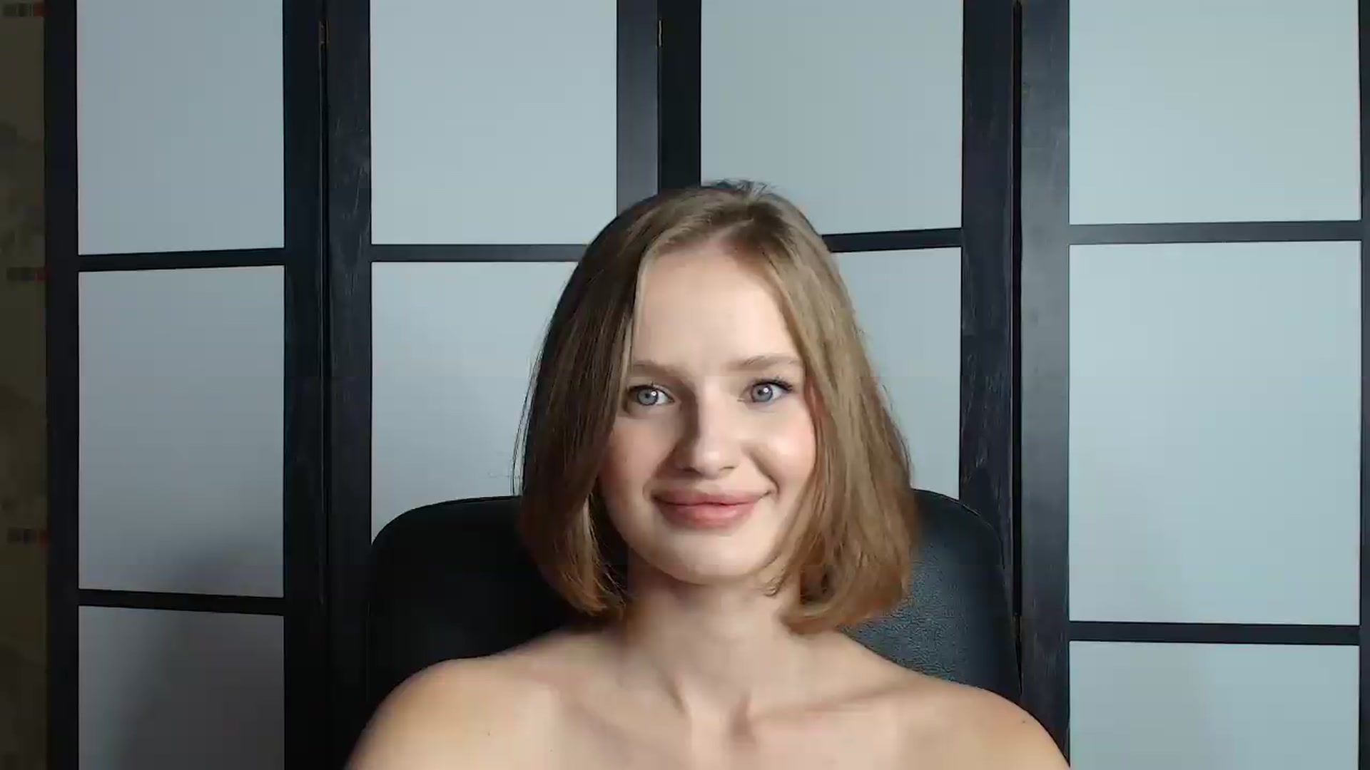 Gallery image thumbnail from Ameli_lil's myfreecams stream on, 08/05/2026, 10:58 image 6 of 20