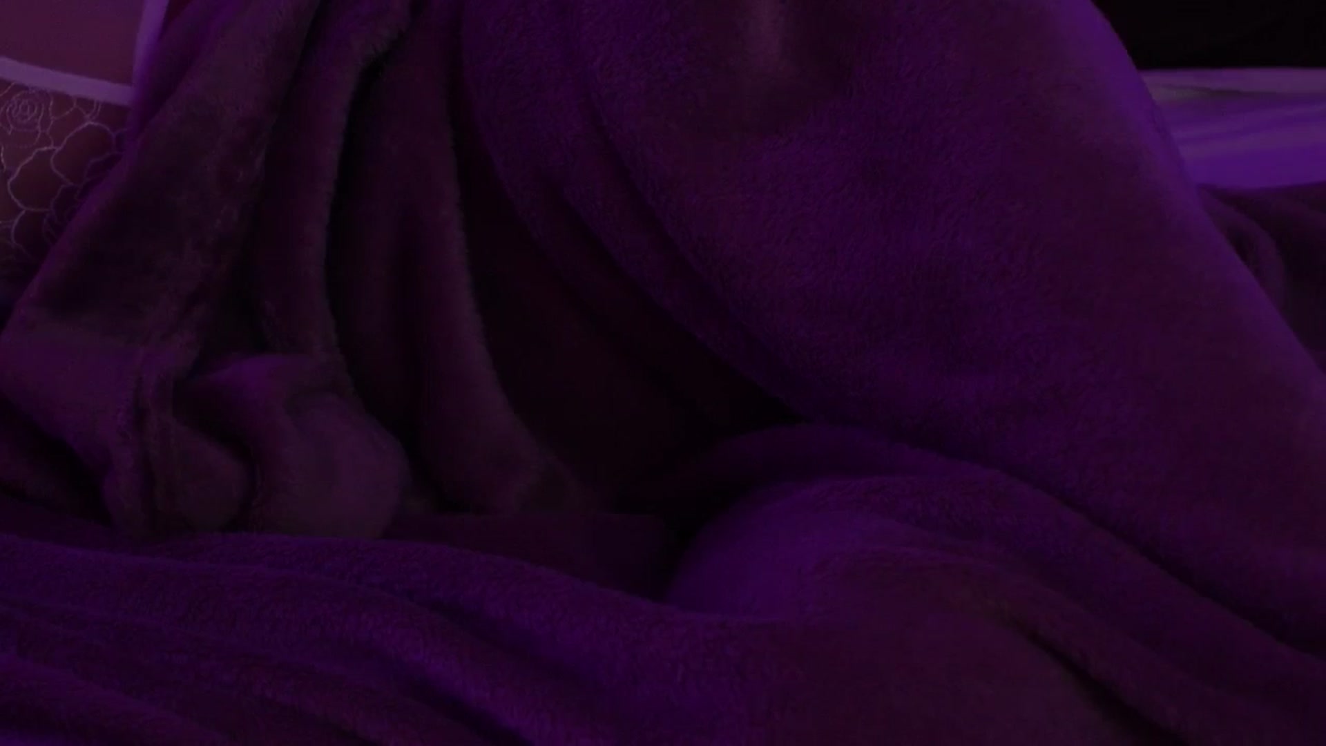 Gallery image thumbnail from AmeliaAngelx's myfreecams stream on, 10/22/2025, 09:27 image 14 of 20
