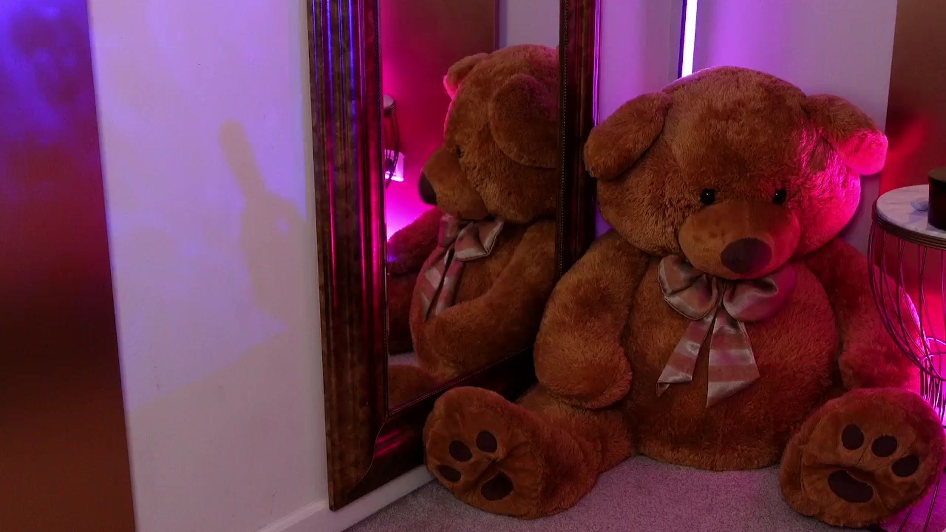 Gallery image thumbnail from AmeliaAngelx's myfreecams stream on, 04/20/2026, 09:55 image 1 of 20