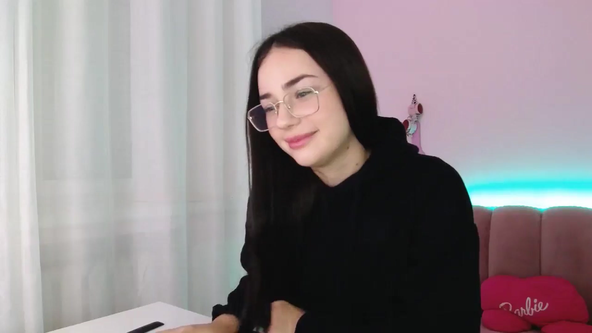 Gallery image thumbnail from AmeliaBell's myfreecams stream on, 11/16/2025, 09:24 image 13 of 20