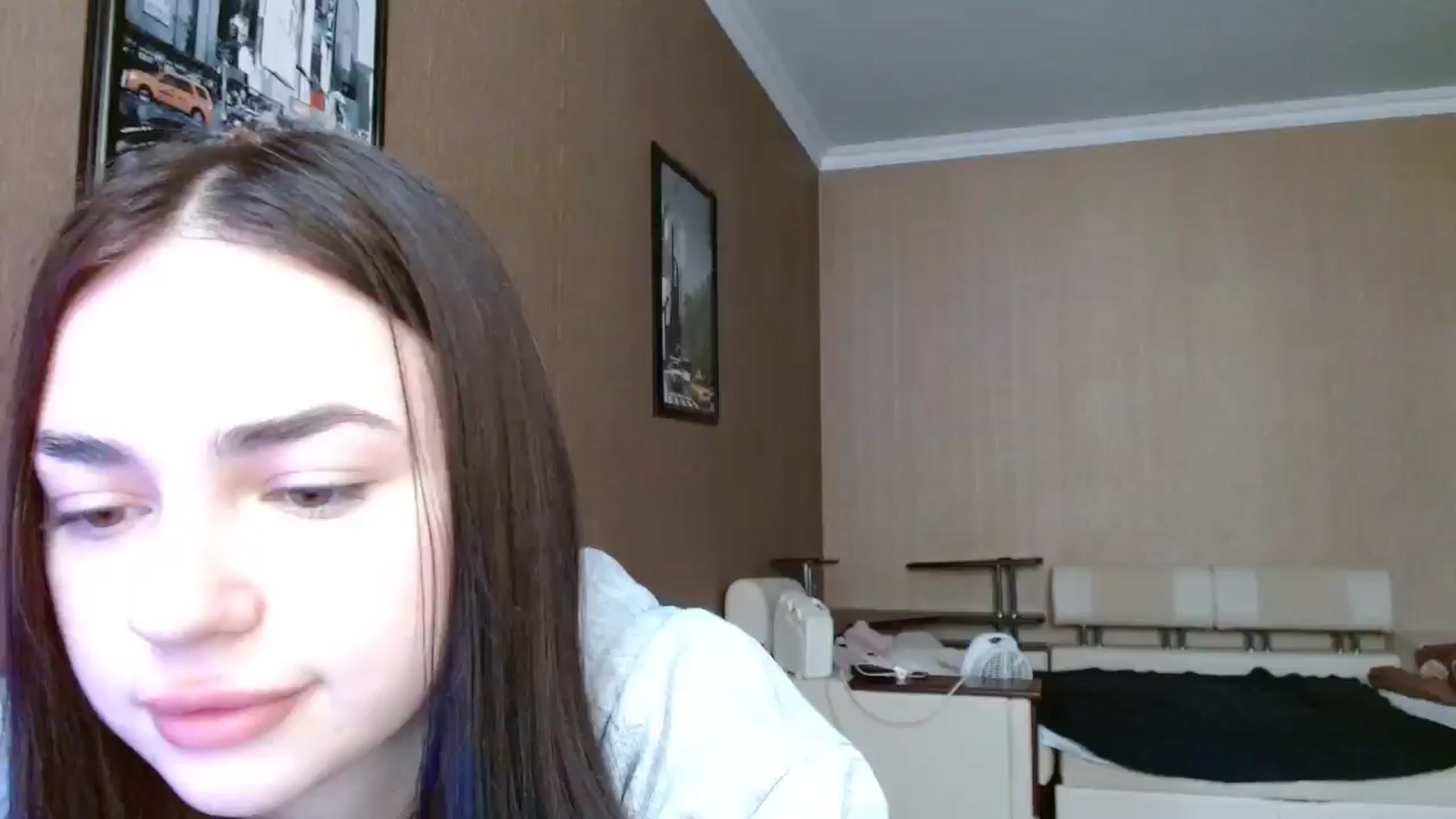 Gallery image thumbnail from AmeliaBell's myfreecams stream on, 11/17/2025, 08:42 image 1 of 20