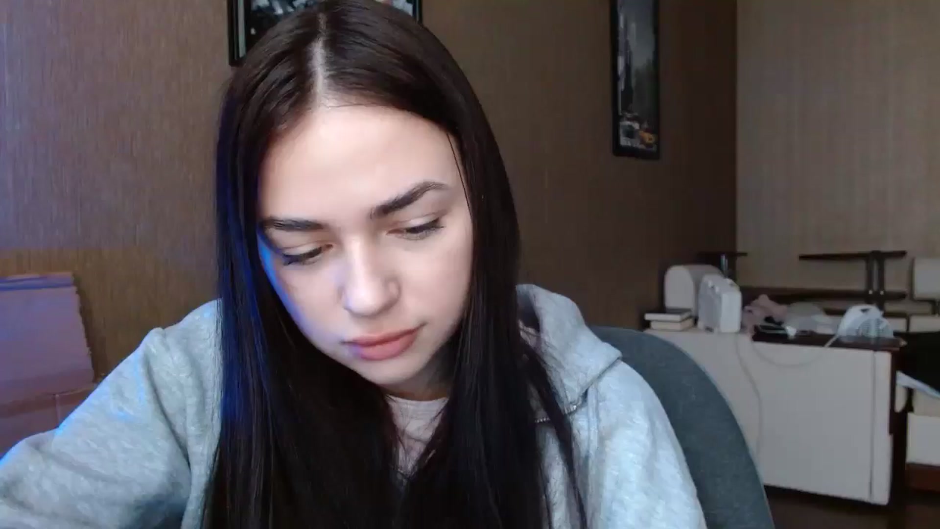 Gallery image thumbnail from AmeliaBell's myfreecams stream on, 11/17/2025, 08:42 image 18 of 20
