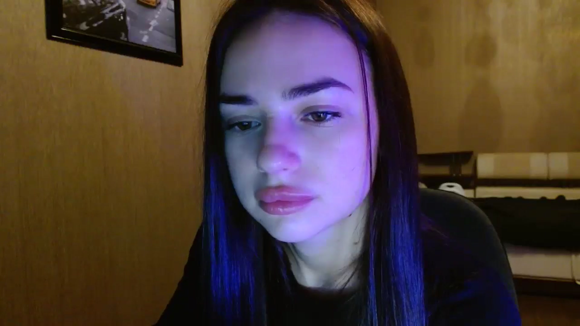 Gallery image thumbnail from AmeliaBell's myfreecams stream on, 11/17/2025, 15:38 image 4 of 20