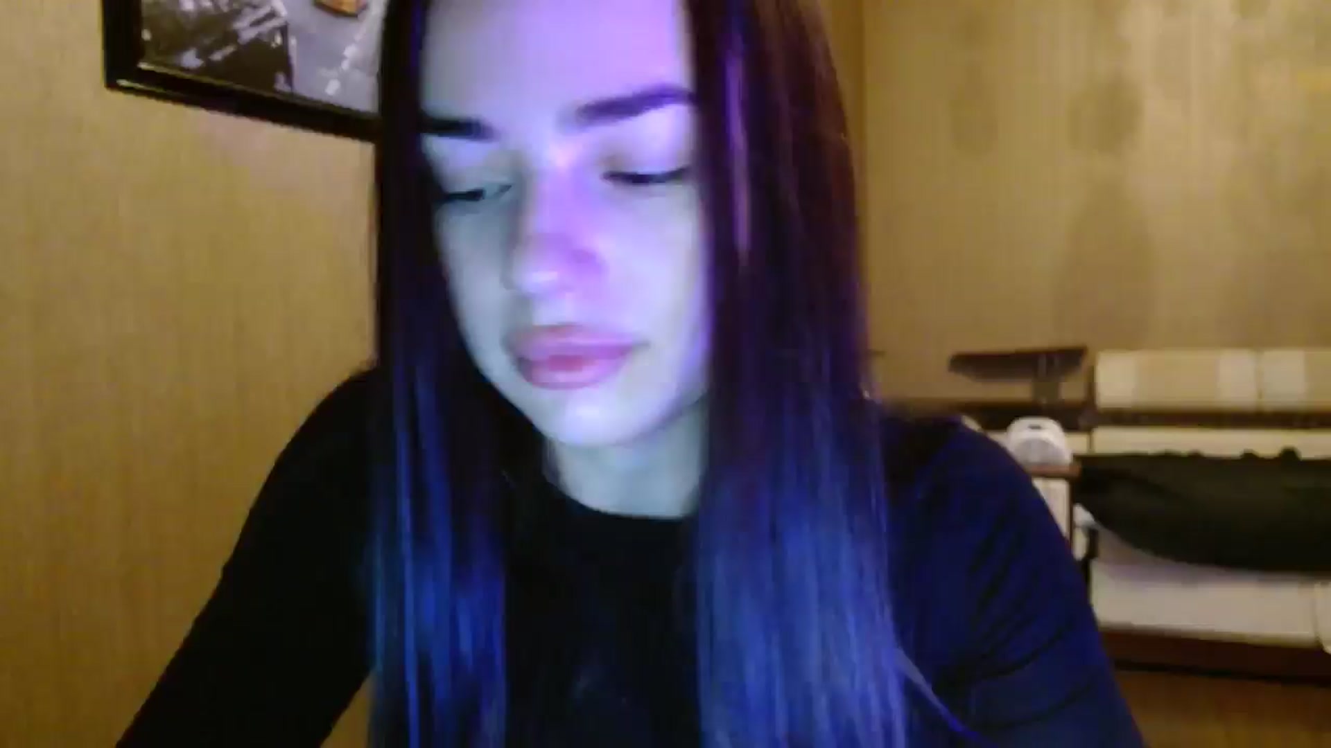 Gallery image thumbnail from AmeliaBell's myfreecams stream on, 11/17/2025, 15:38 image 1 of 20