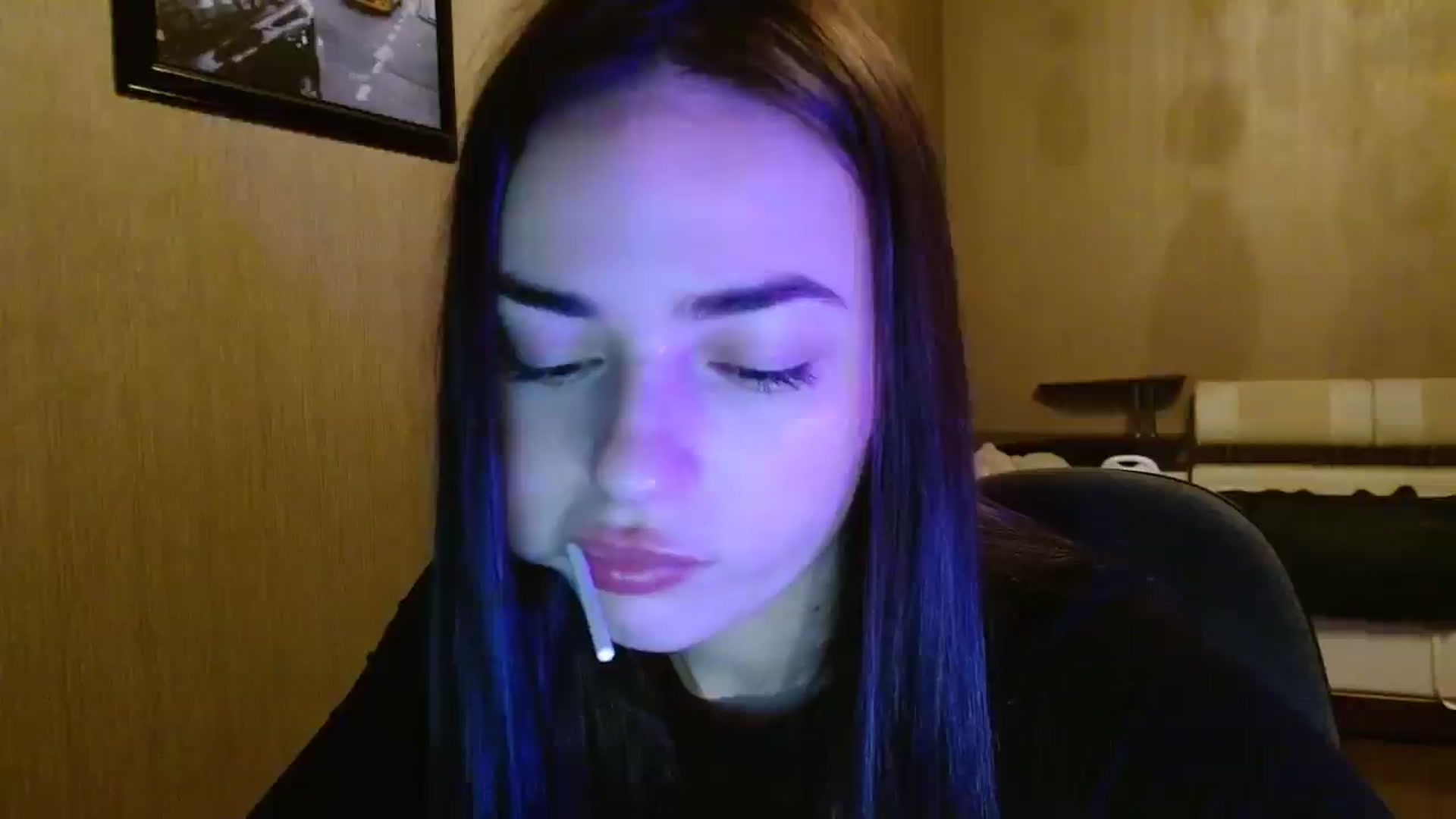 Gallery image thumbnail from AmeliaBell's myfreecams stream on, 11/17/2025, 15:38 image 13 of 20