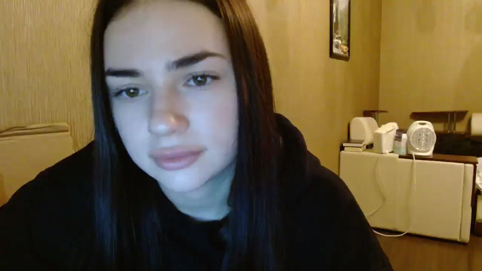 Gallery image thumbnail from AmeliaBell's myfreecams stream on, 11/21/2025, 18:38 image 4 of 20