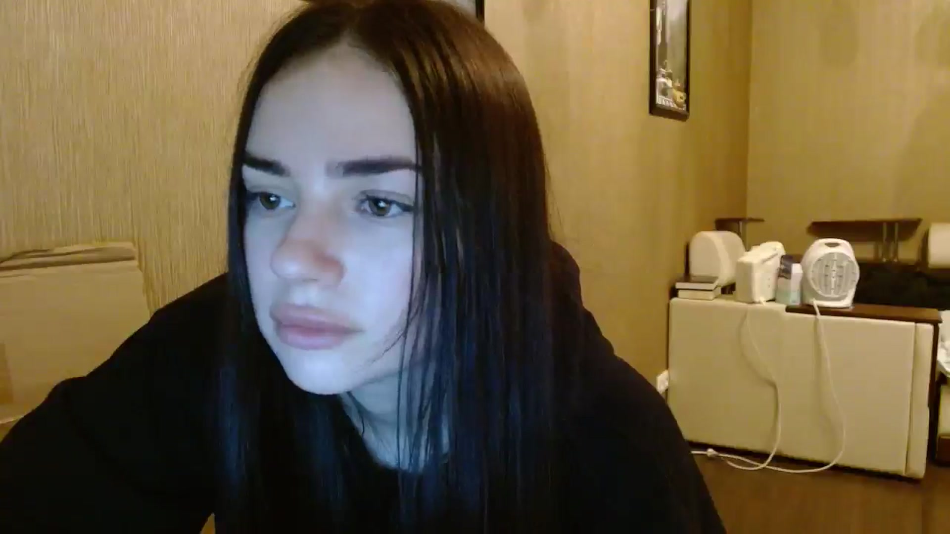 Gallery image thumbnail from AmeliaBell's myfreecams stream on, 11/21/2025, 18:38 image 17 of 20