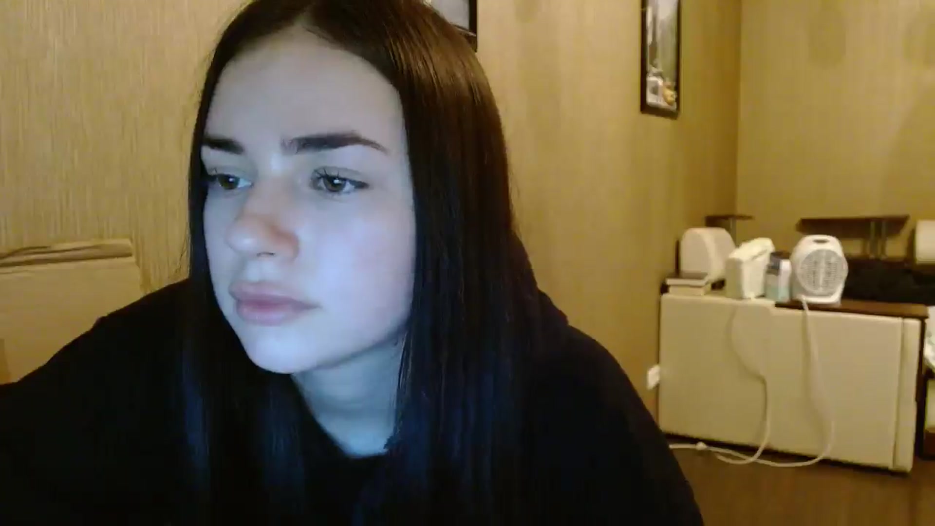 Gallery image thumbnail from AmeliaBell's myfreecams stream on, 11/21/2025, 18:38 image 8 of 20