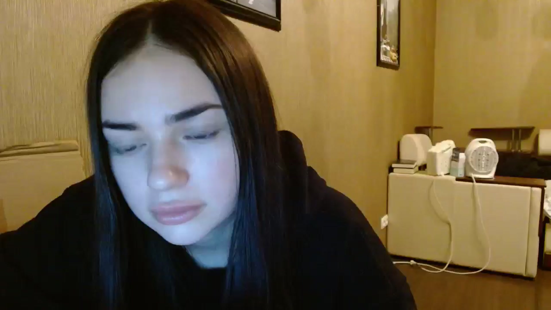 Gallery image thumbnail from AmeliaBell's myfreecams stream on, 11/21/2025, 18:38 image 14 of 20