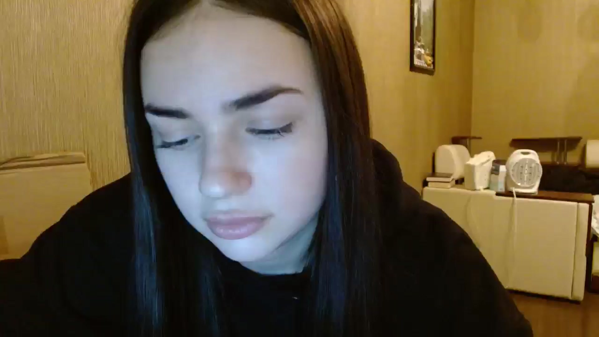 Gallery image thumbnail from AmeliaBell's myfreecams stream on, 11/21/2025, 18:38 image 1 of 20