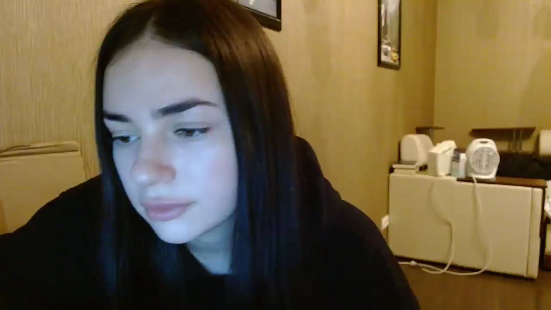 Gallery image thumbnail from AmeliaBell's myfreecams stream on, 11/21/2025, 18:38 image 9 of 20