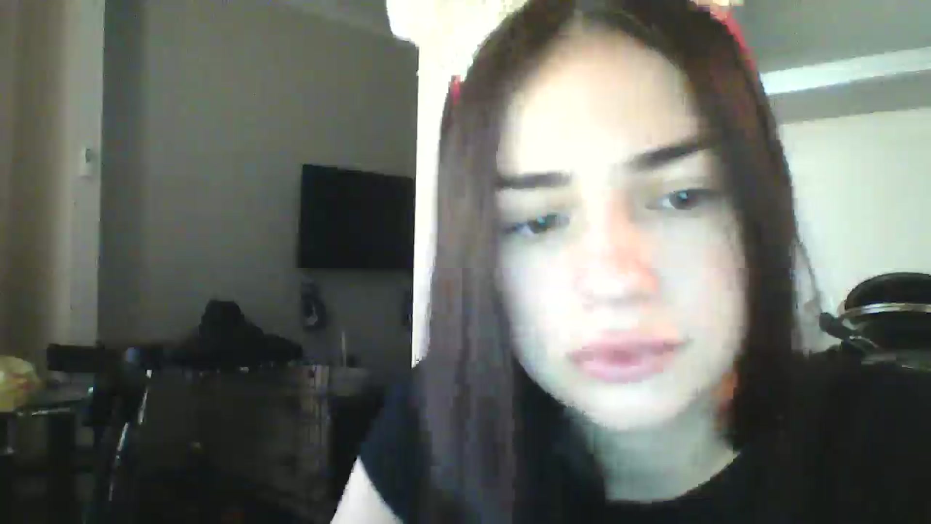 Gallery image thumbnail from AmeliaBell's myfreecams stream on, 12/03/2025, 10:13 image 17 of 20