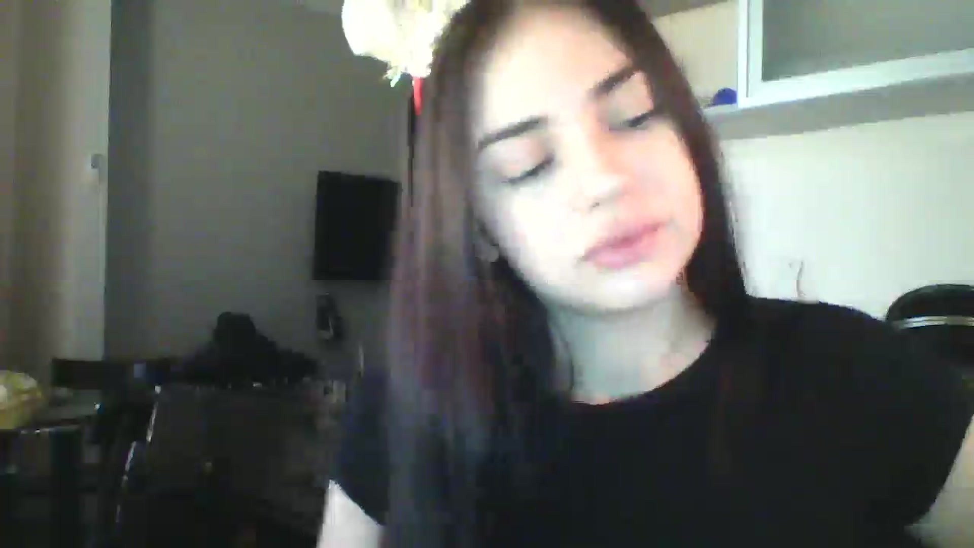 Gallery image thumbnail from AmeliaBell's myfreecams stream on, 12/03/2025, 10:13 image 10 of 20
