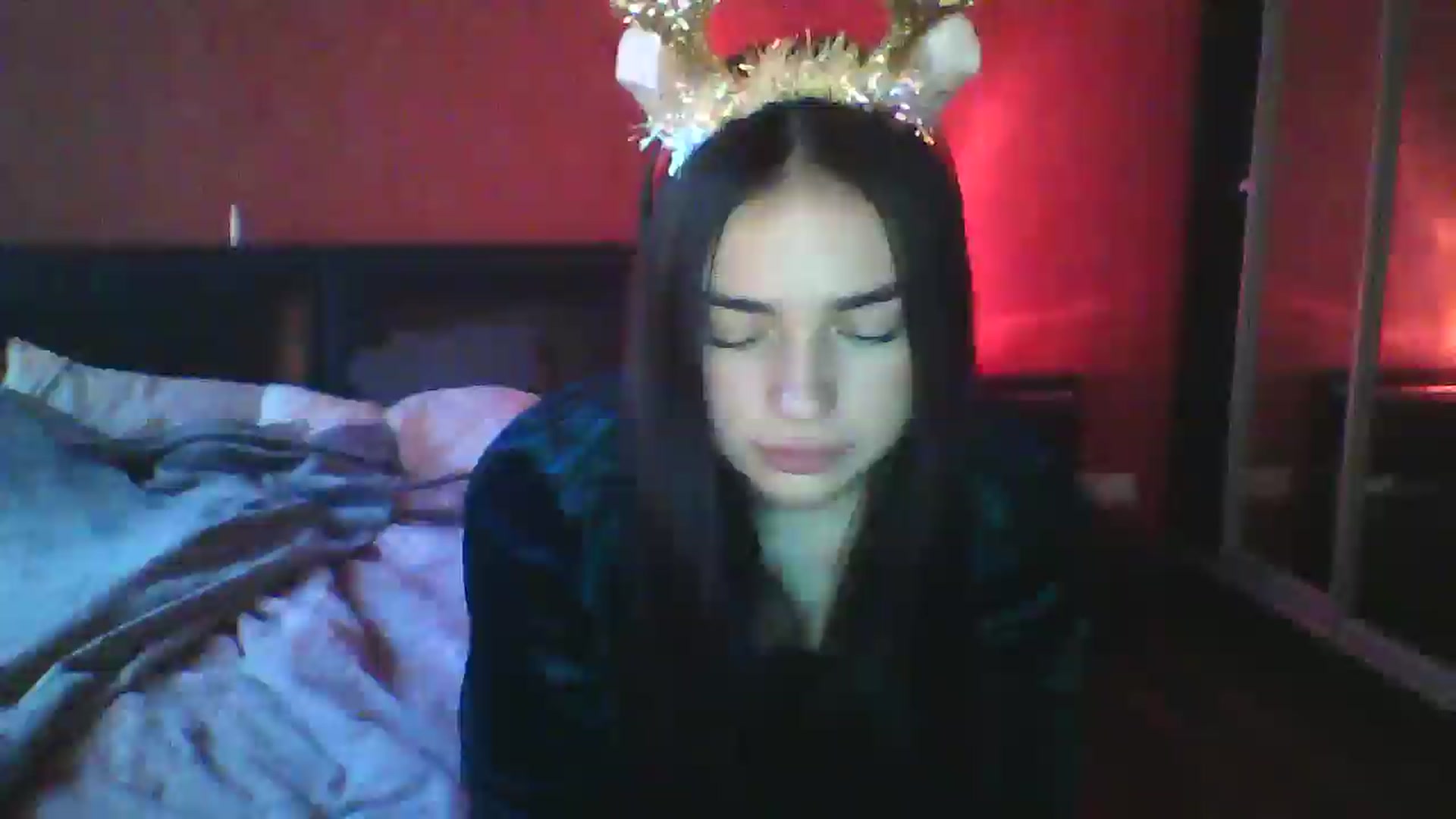 Gallery image thumbnail from AmeliaBell's myfreecams stream on, 12/03/2025, 13:51 image 2 of 20
